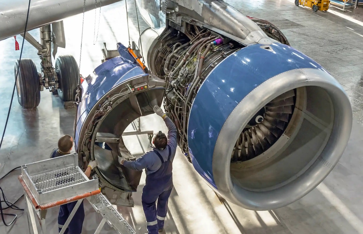 How Aeronautical Engineering is Shaping the Next Generation of Airplanes hero image